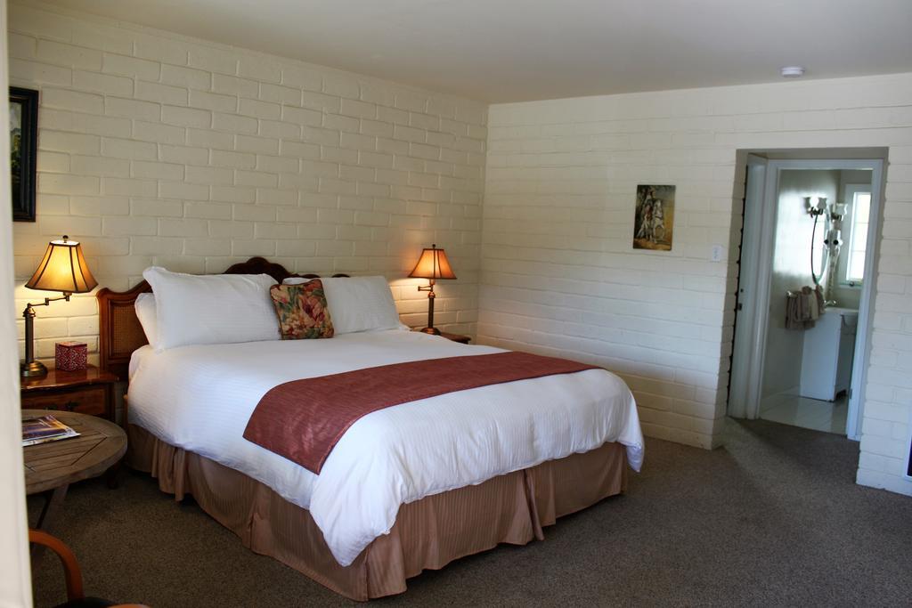 Back Bay Inn Los Osos Bagian luar foto